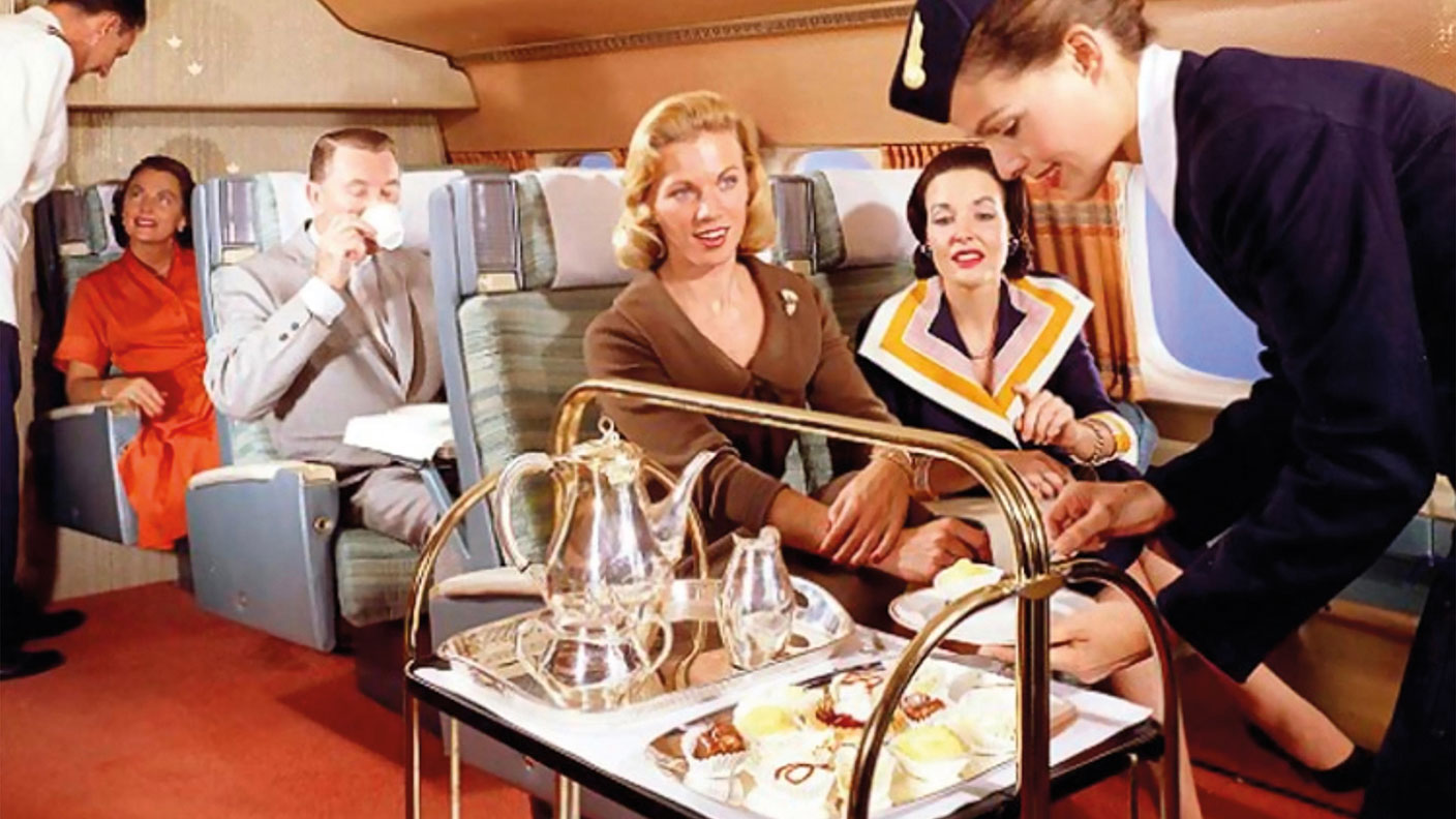 1950s airline cabin © Alamy