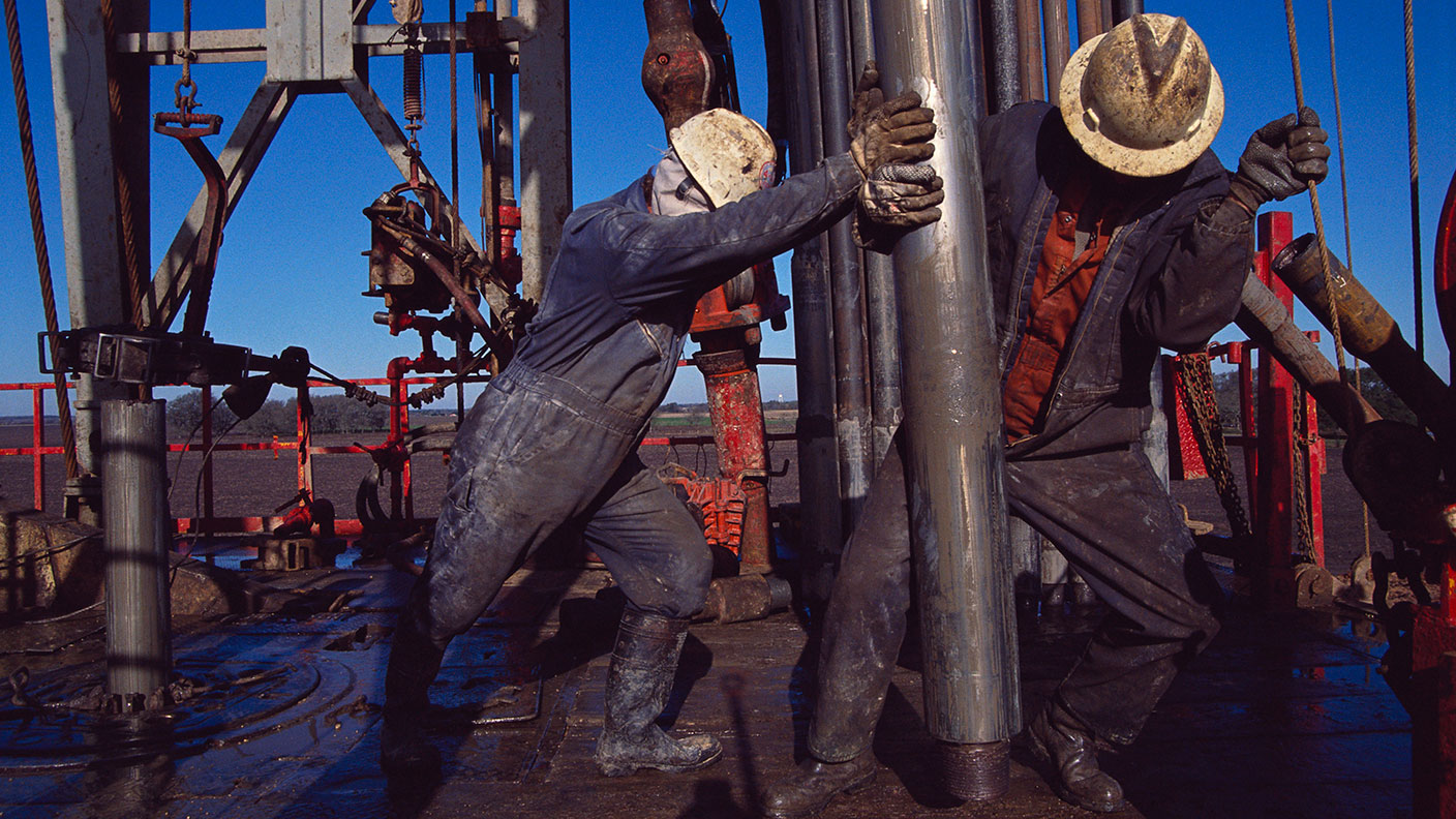 Oil workers © Greg Smith/Corbis via Getty Images