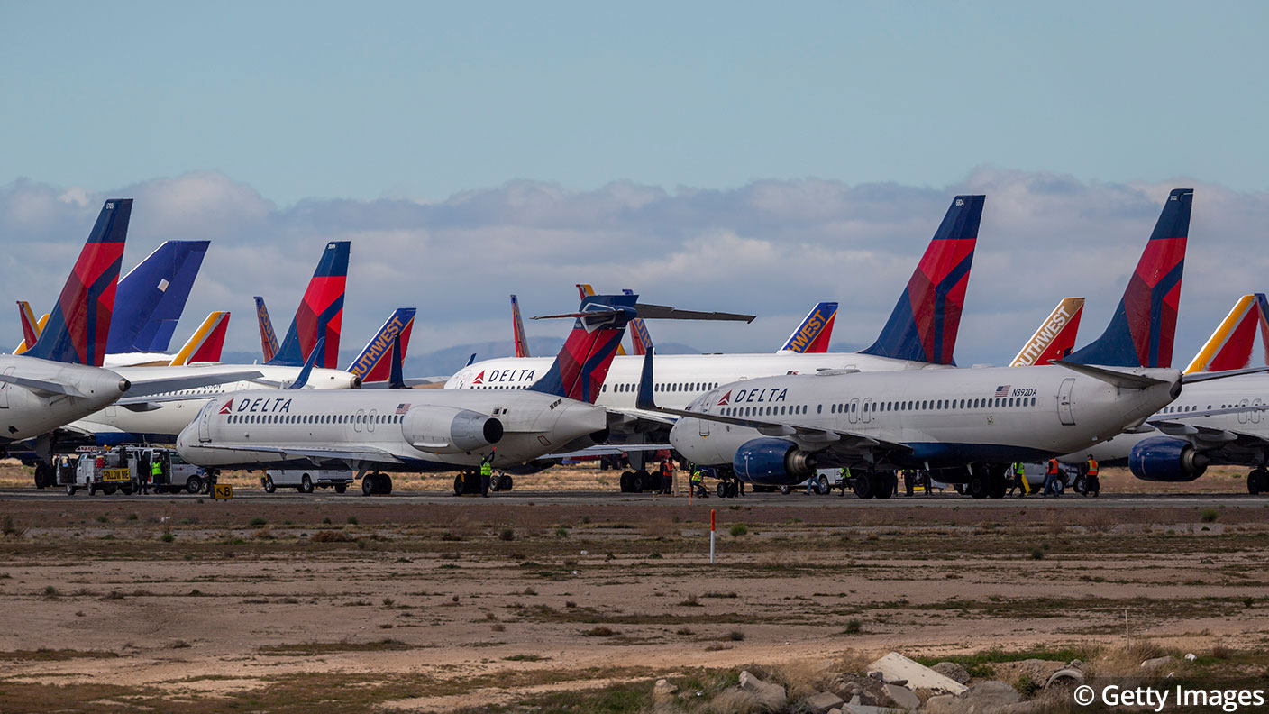 Parked Delta Air Lines planes © David McNew/Getty Images