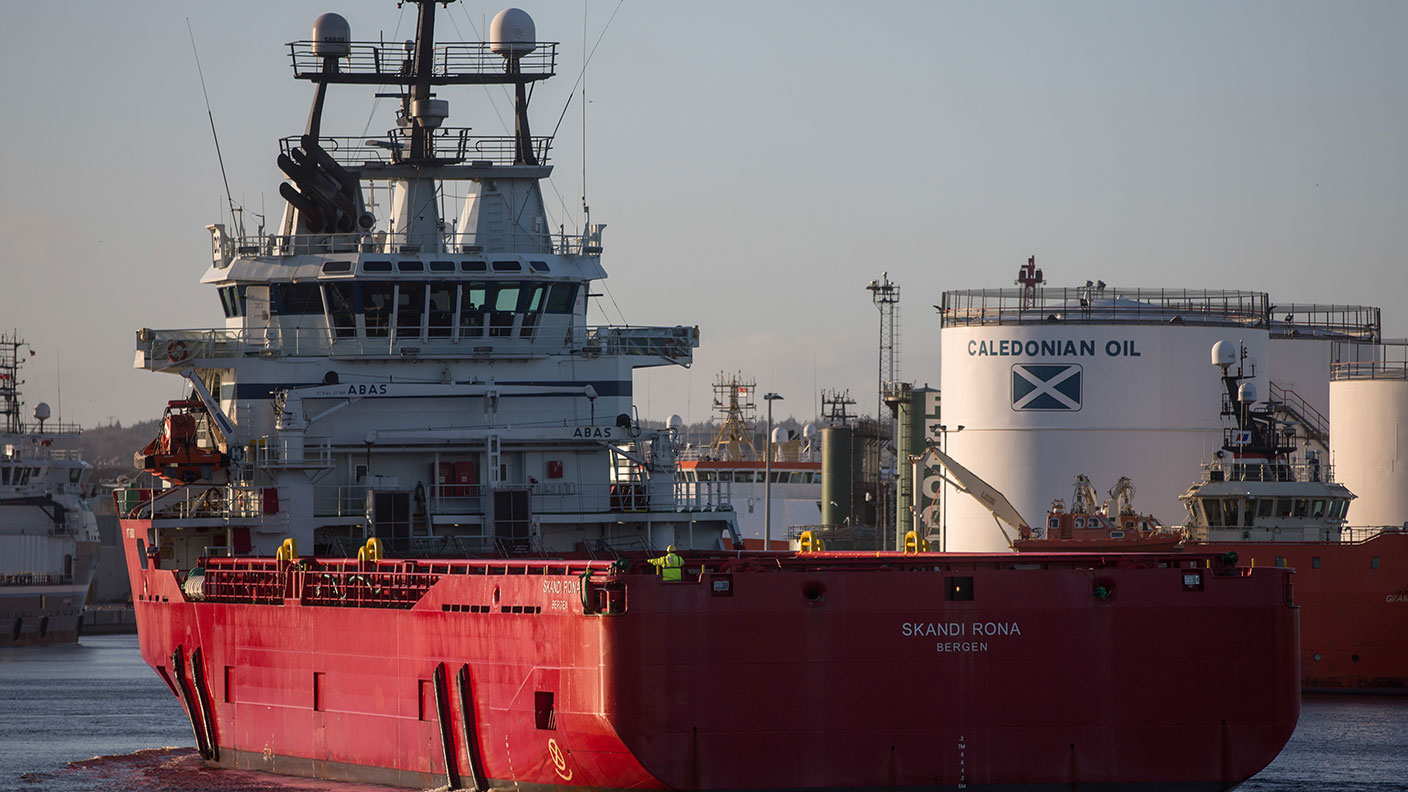 Offshore oilrig supply ship