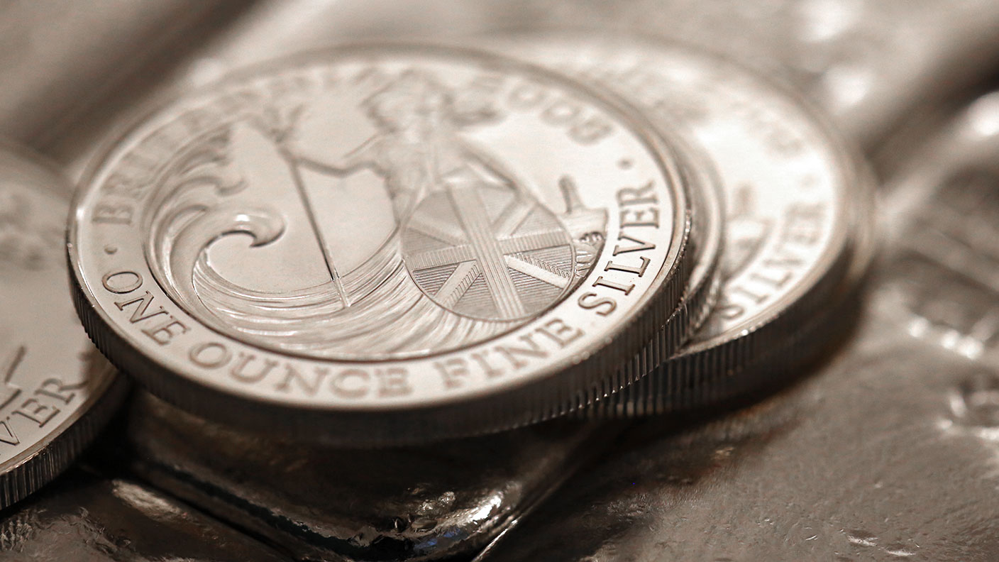 Silver coins © Chris Ratcliffe/Bloomberg via Getty Images