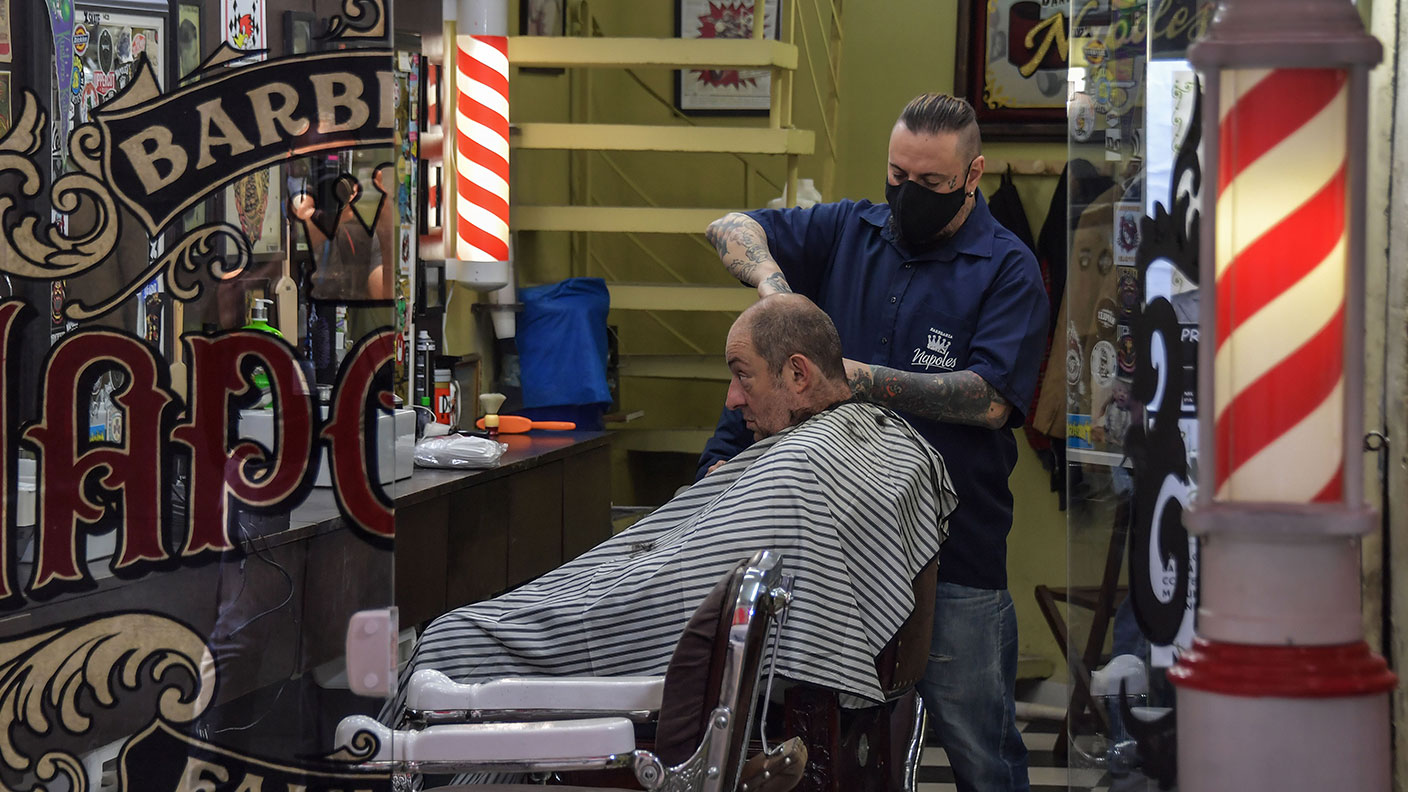 A barber&#039;s shop