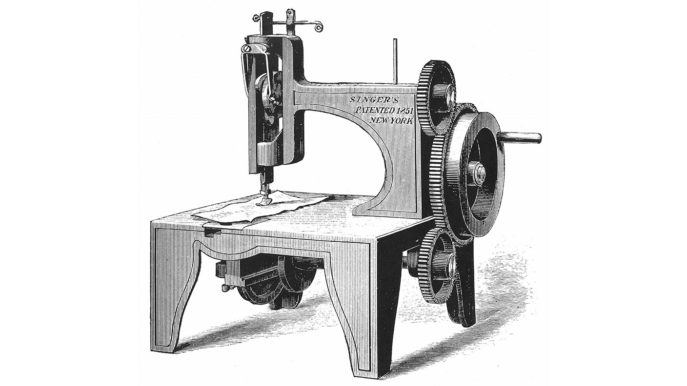 Isaac Merrit Singer&#039;s first sewing machine © Universal History Archive/Getty Images