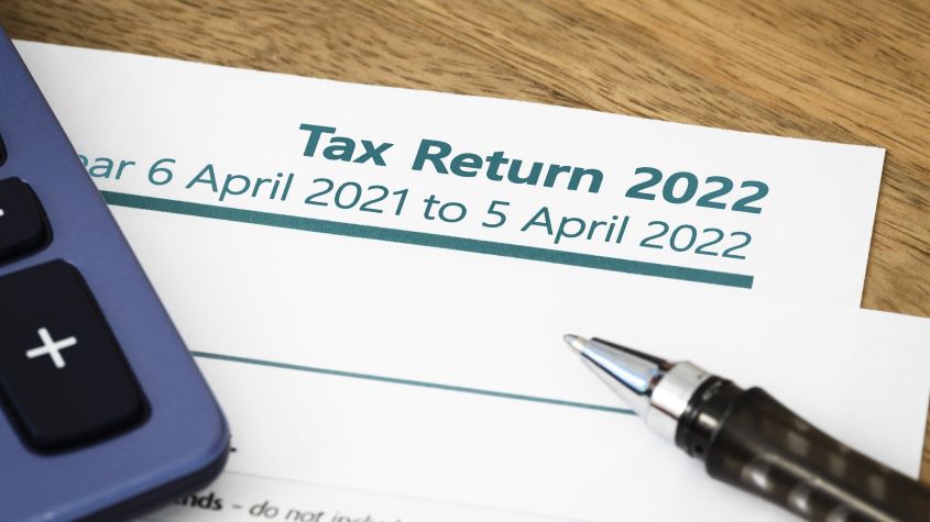 Tax return form UK 2022