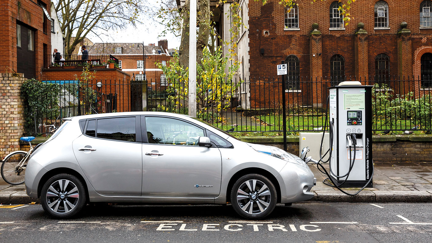 Electric car charging up