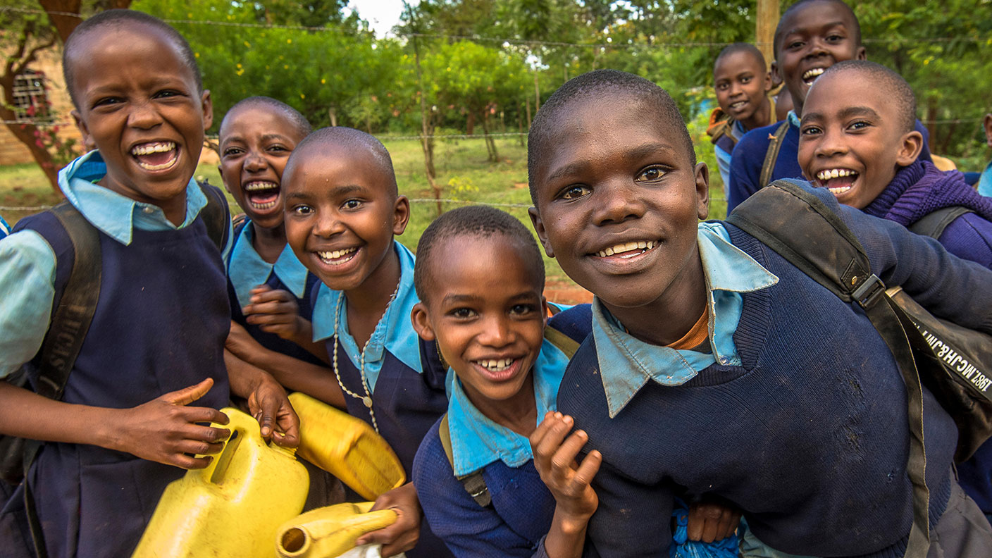 Schoolchildren in Kenya © BSIP SA / Alamy Stock Photo