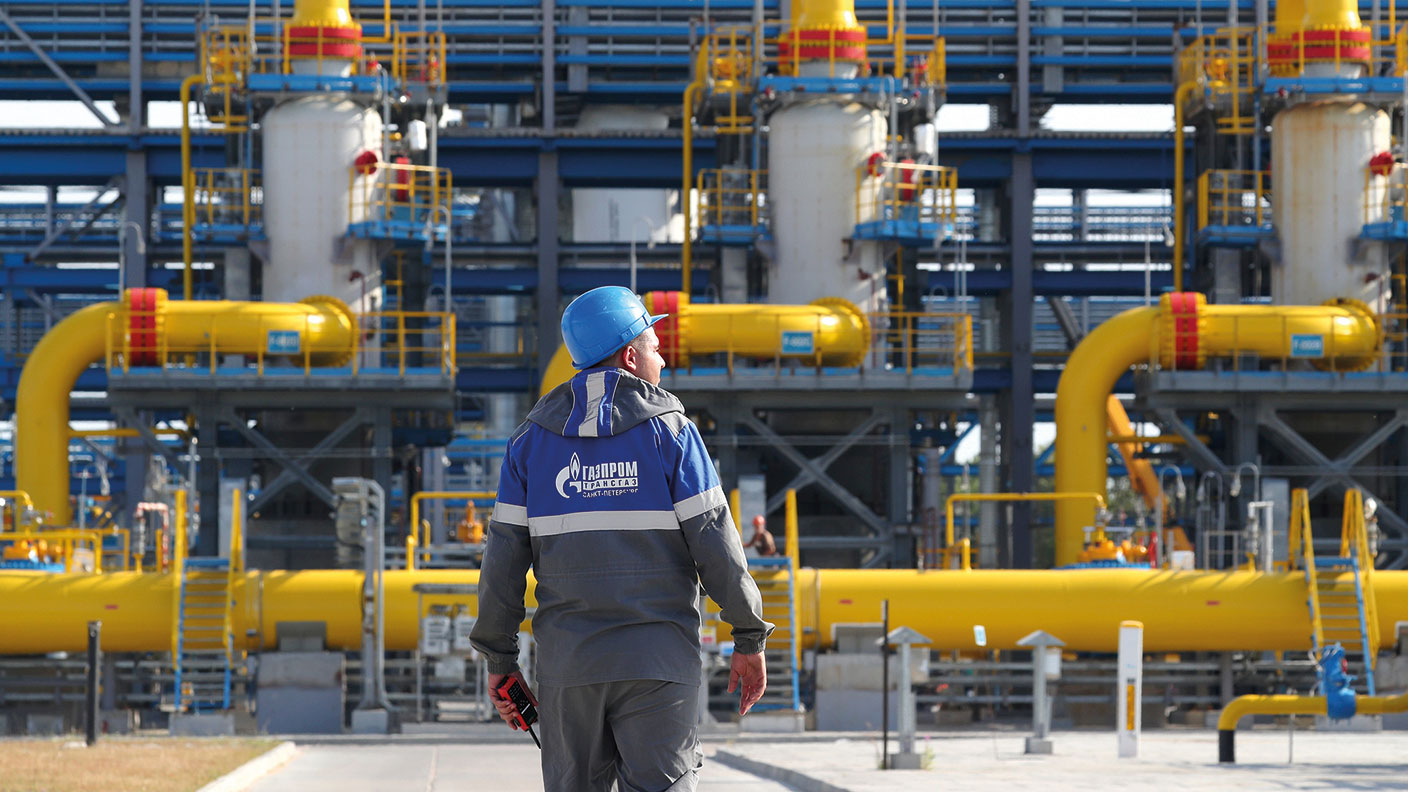 Gas treatment unit in Russia